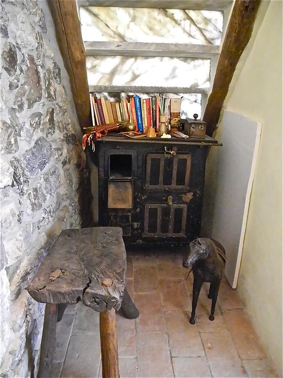 Sotto Il Castello Bed and Breakfast Trebiano Zewnętrze zdjęcie